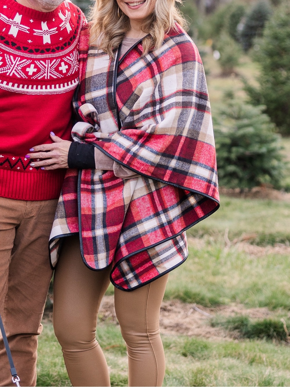Cozy Red Plaid Holiday Poncho - Unbranded